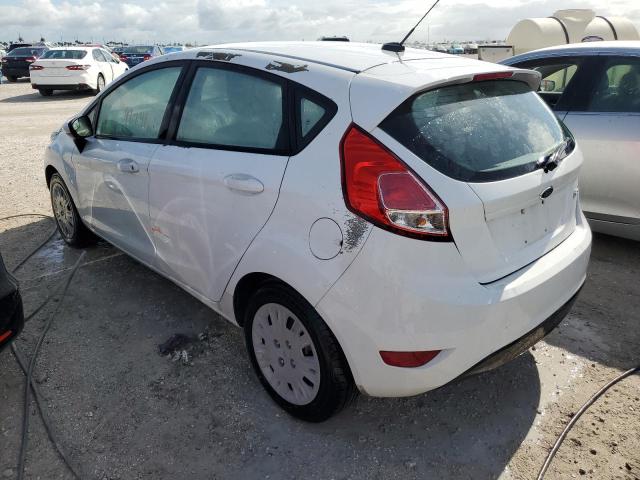  FORD FIESTA 2015 Білий