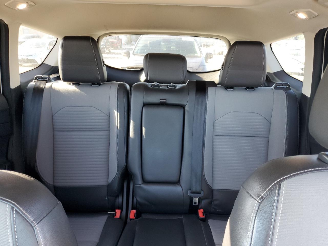 2017 Ford Escape - Image 10