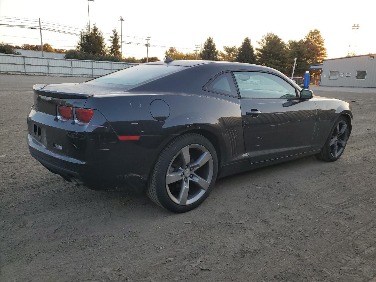 2011 Chevrolet Camaro - Image 3