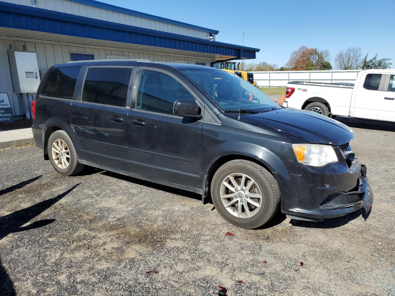 2014 Dodge Caravan - Image 4