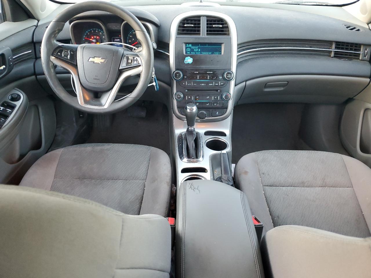2015 Chevrolet Malibu - Image 8