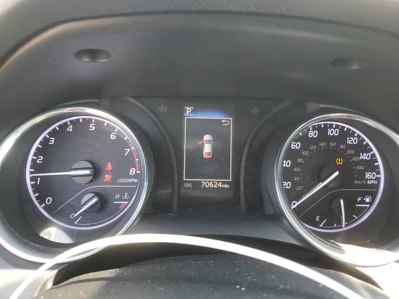 2018 Toyota Camry - Image 9