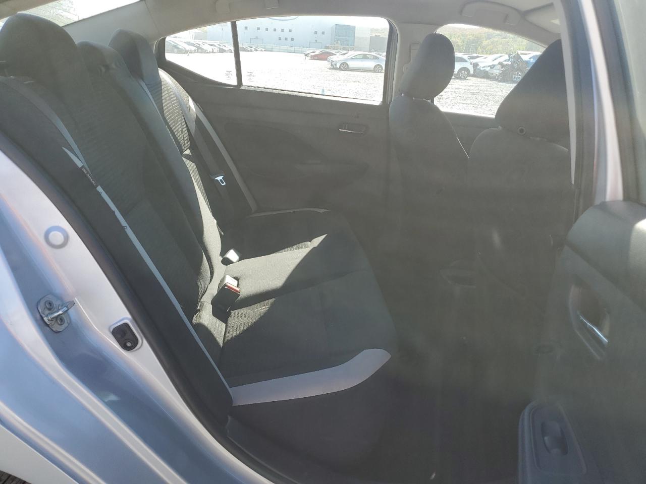 2021 Nissan Versa - Image 10