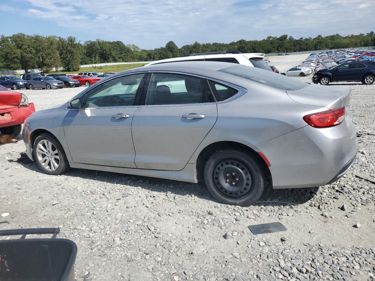 2015 Chrysler 200 - Image 2