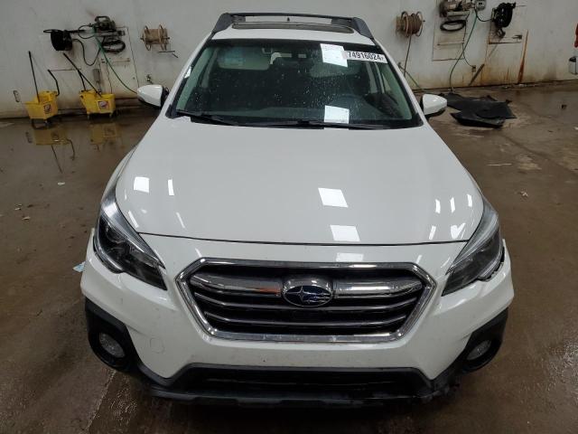  SUBARU OUTBACK 2019 Белый