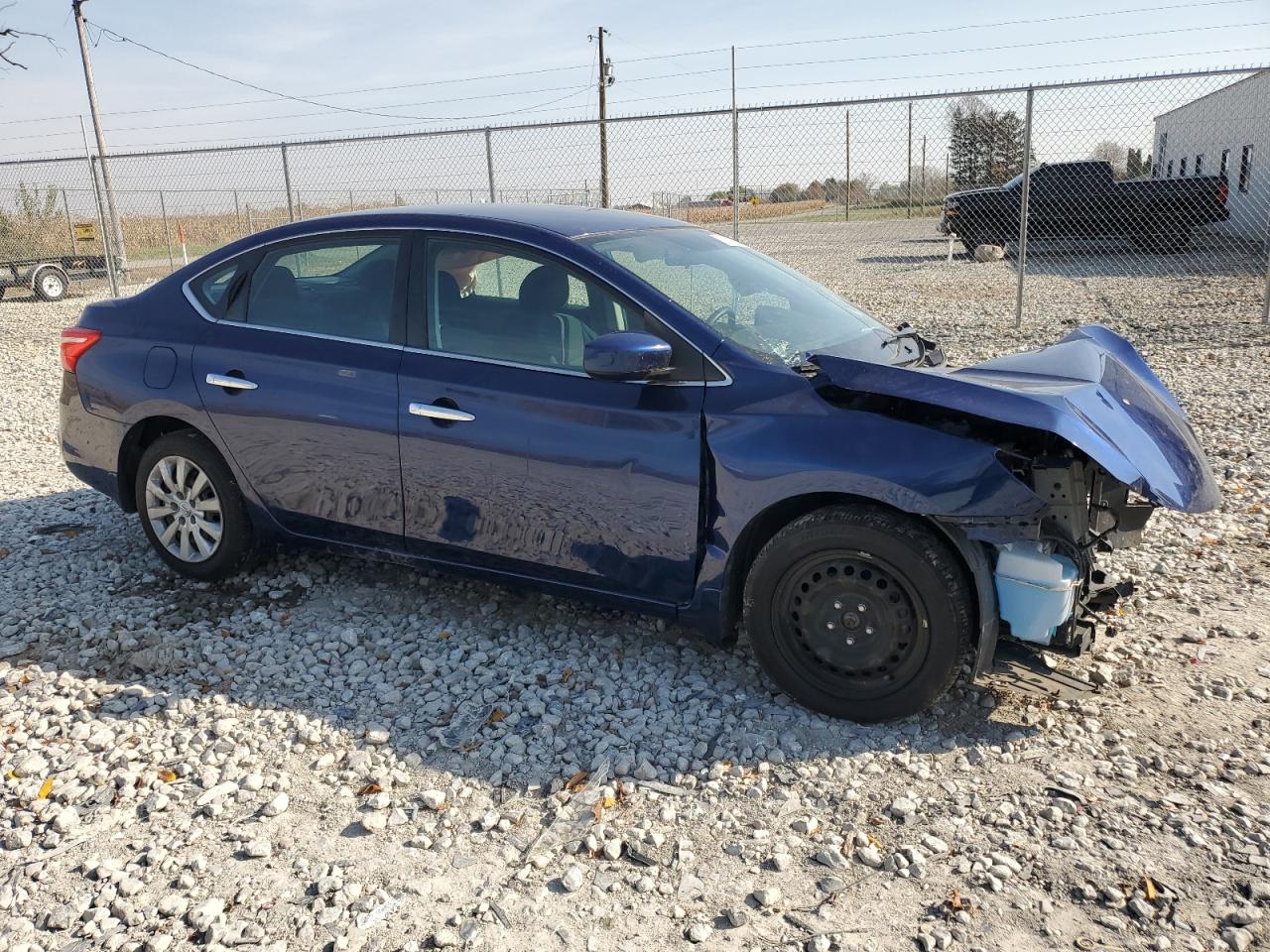 2017 Nissan Sentra - Image 4