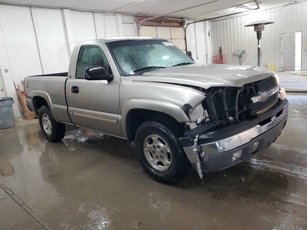 2003 Chevrolet S-10 Pickup - Image 4