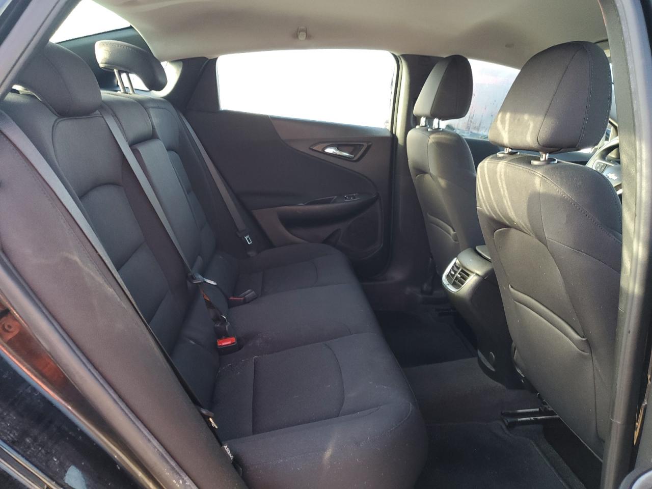 2022 Chevrolet Malibu - Image 10