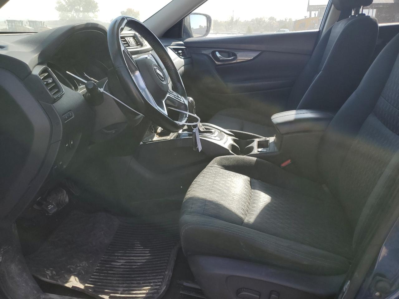 2018 Nissan Rogue - Image 7