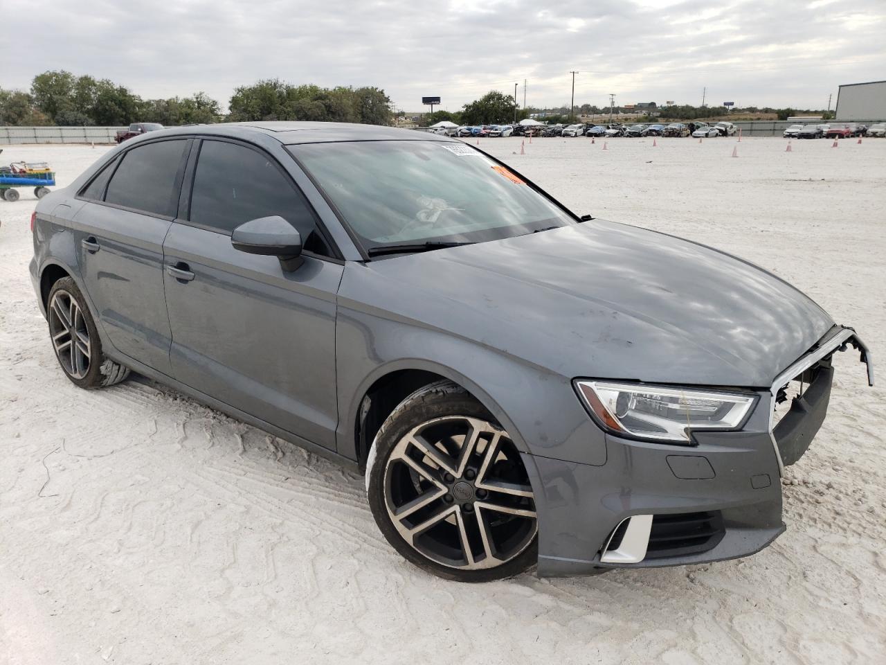 2017 Audi A3 - Image 4