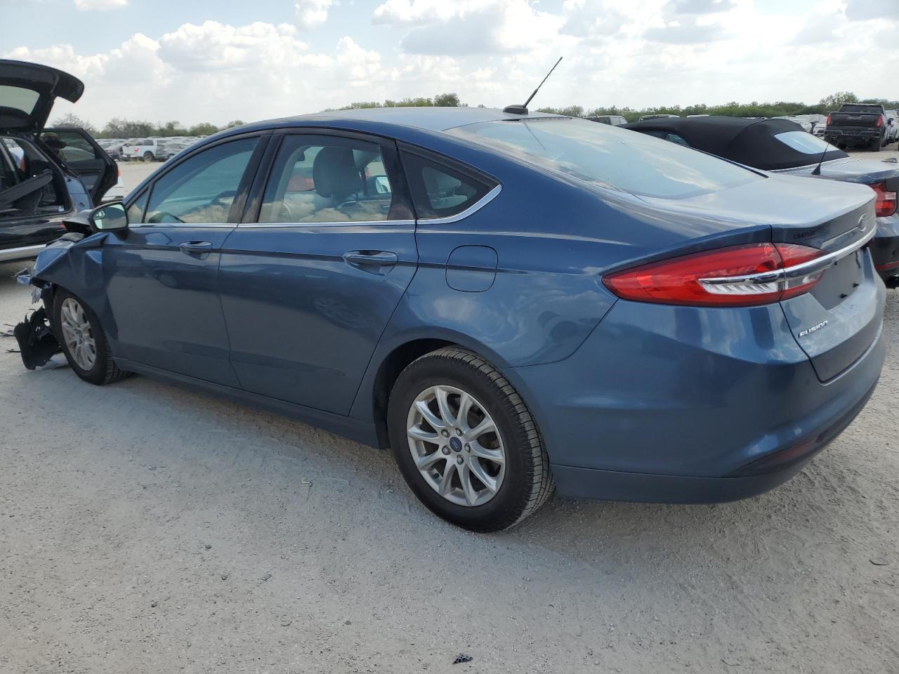 2018 Ford Fusion - Image 2
