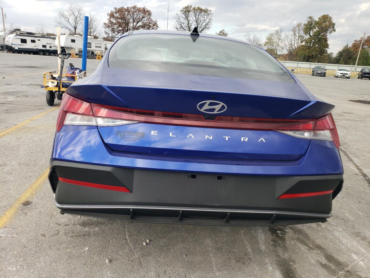 2024 Hyundai Elantra - Image 6