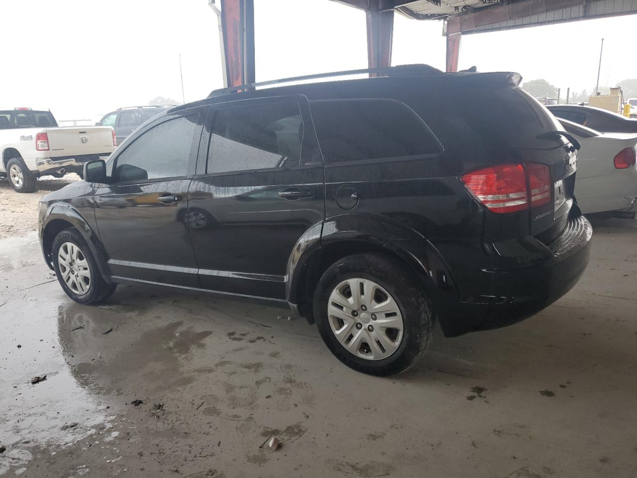 VIN 3C4PDCAB8JT273230 2018 DODGE JOURNEY no.2