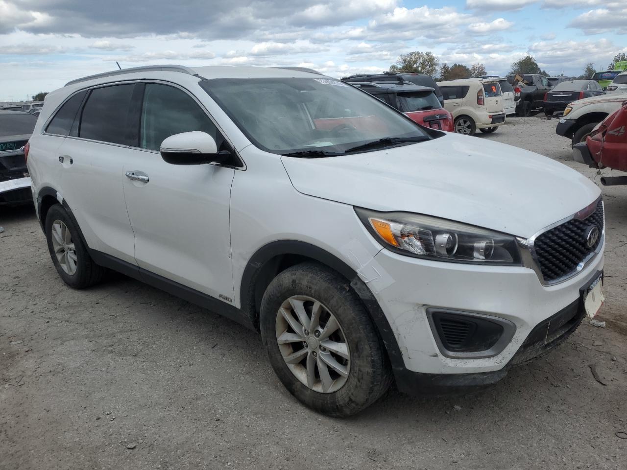 2017 Kia Sorento - Image 4