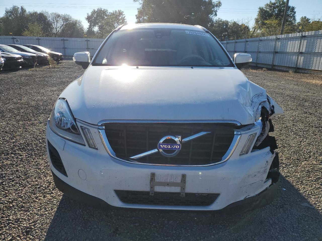 2011 Volvo Xc60 3.2 VIN: YV4952DZ0B2198418 Lot: 76264844