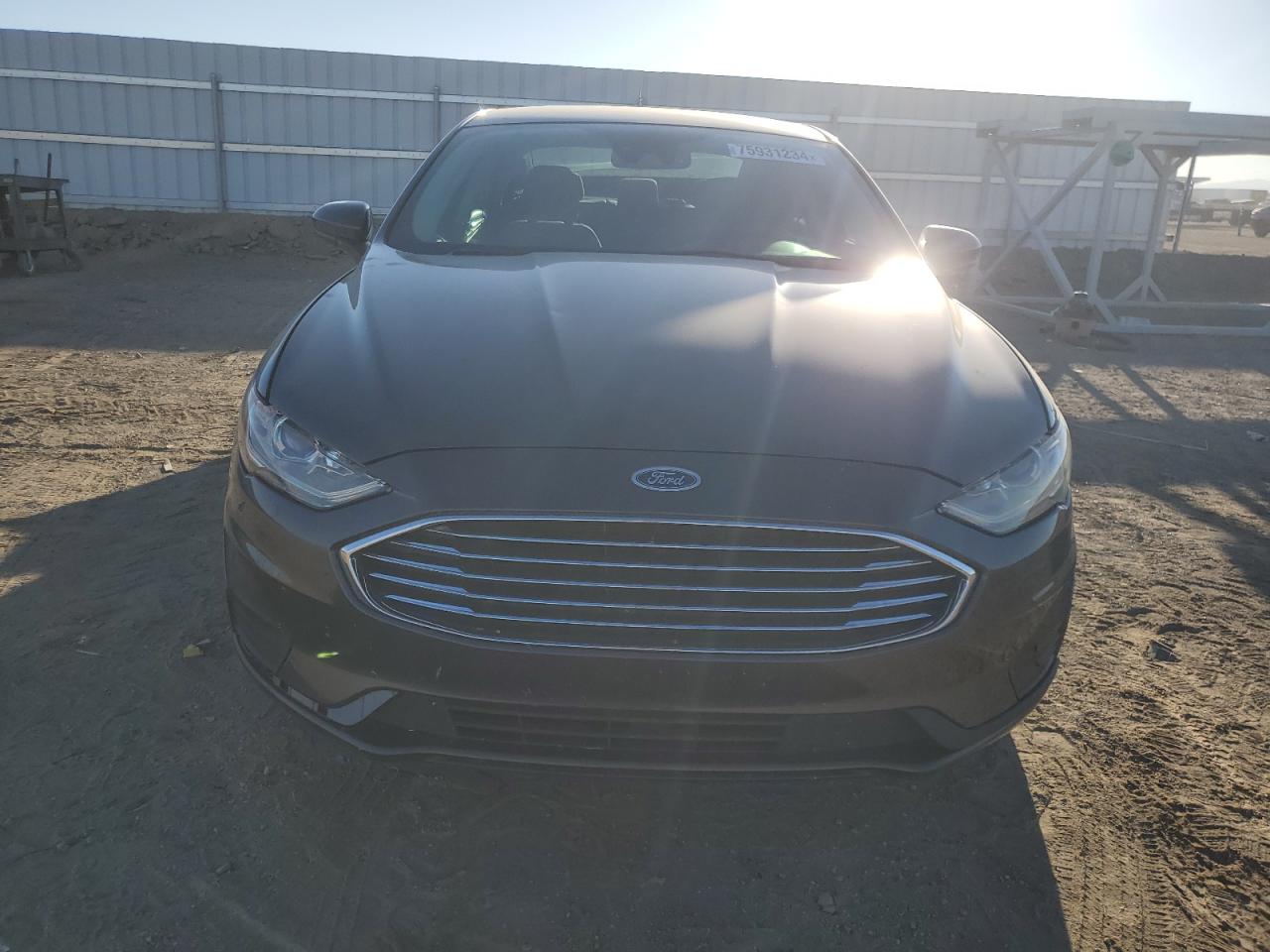 2019 Ford Fusion - Image 5