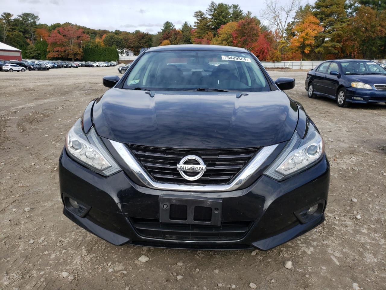 2017 Nissan Altima - Image 5