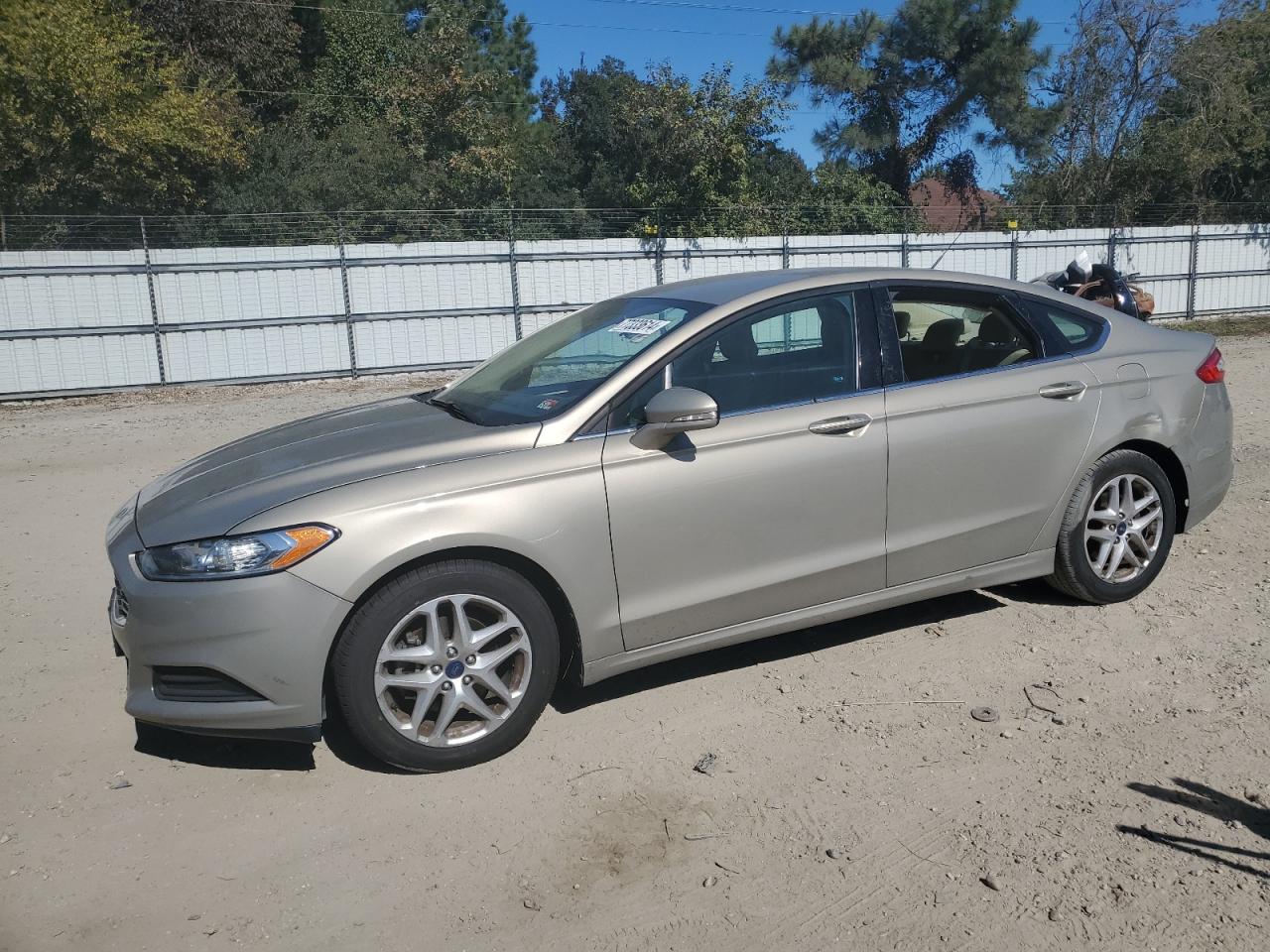 2015 Ford Fusion - Image 2