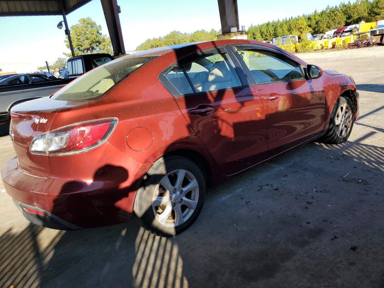 2010 Mazda 3 - Image 3
