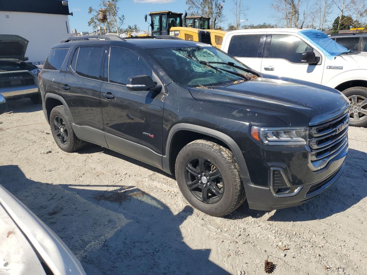 2021 GMC Acadia - Image 4