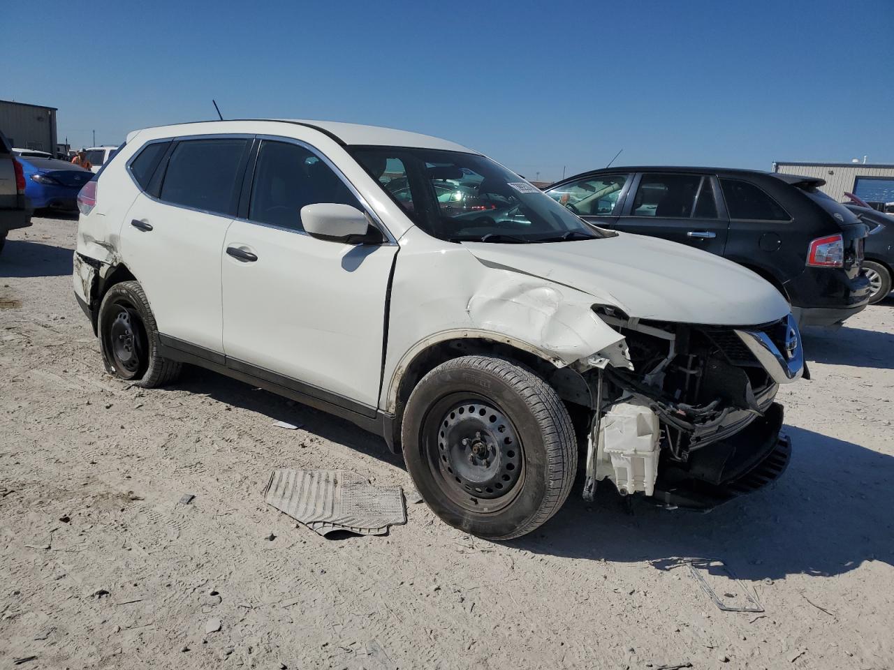 2016 Nissan Rogue - Image 4