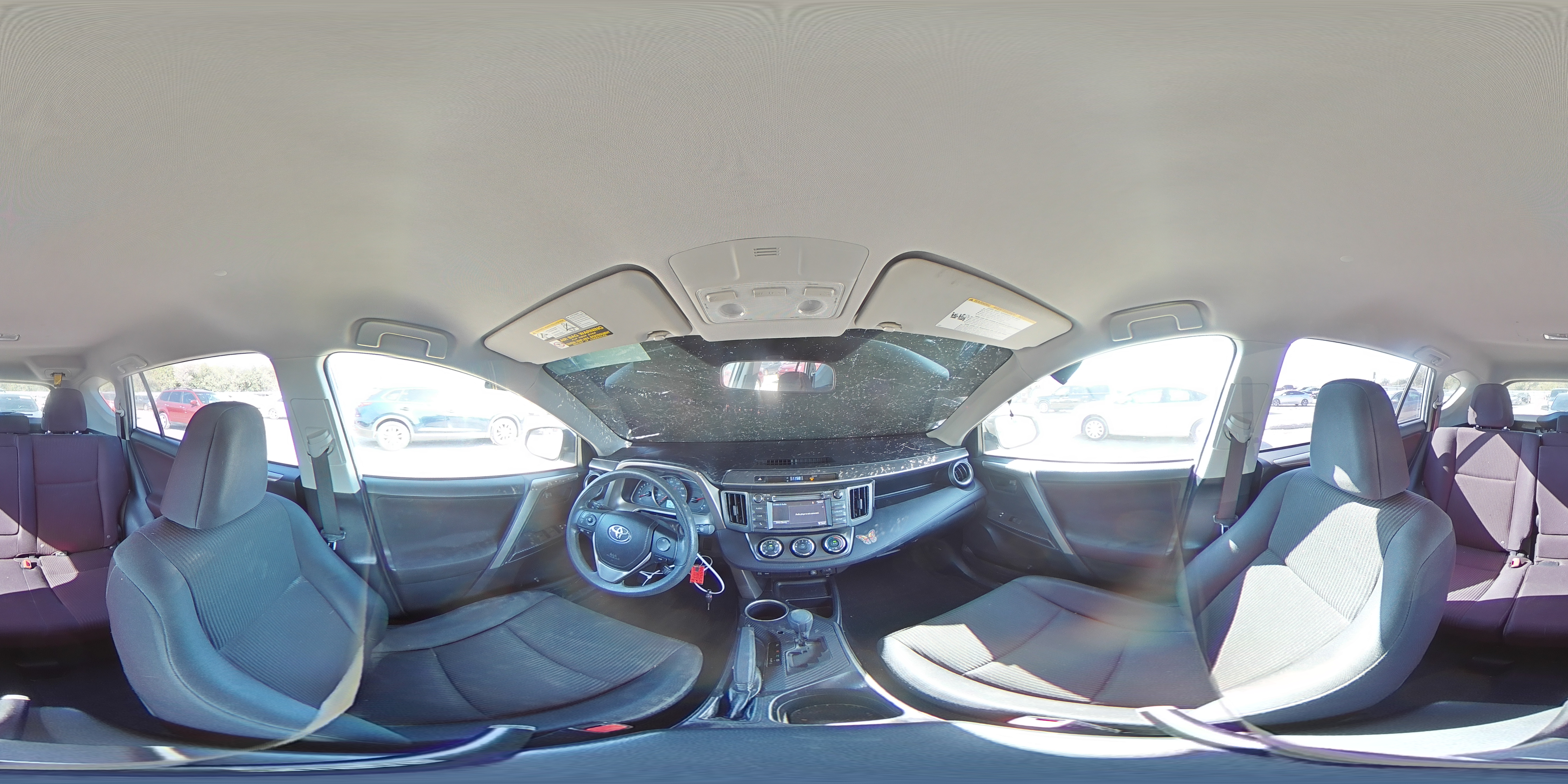 2015 Toyota RAV 4 - Image 13