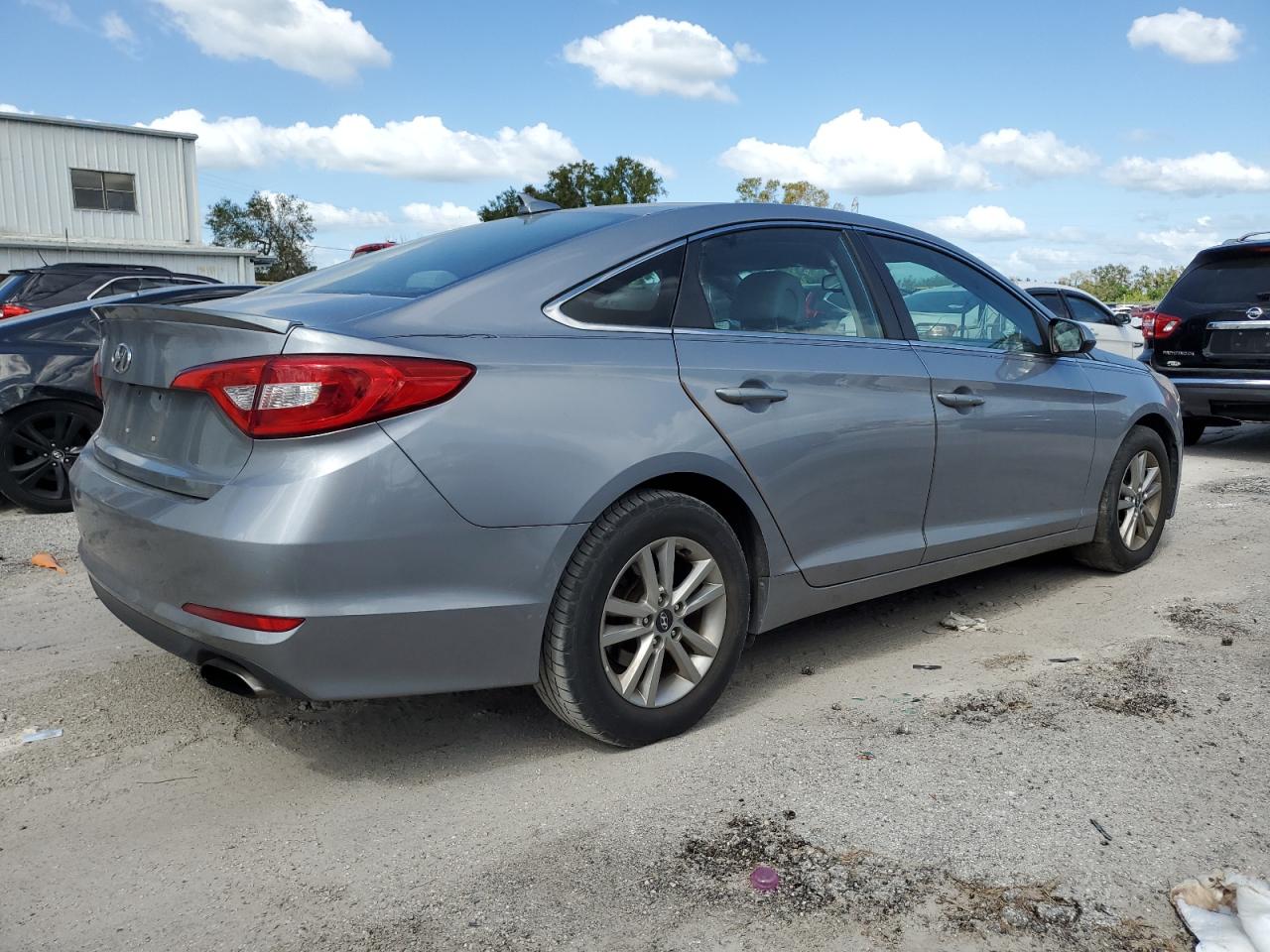 VIN 5NPE24AF5GH384364 2016 HYUNDAI SONATA no.3