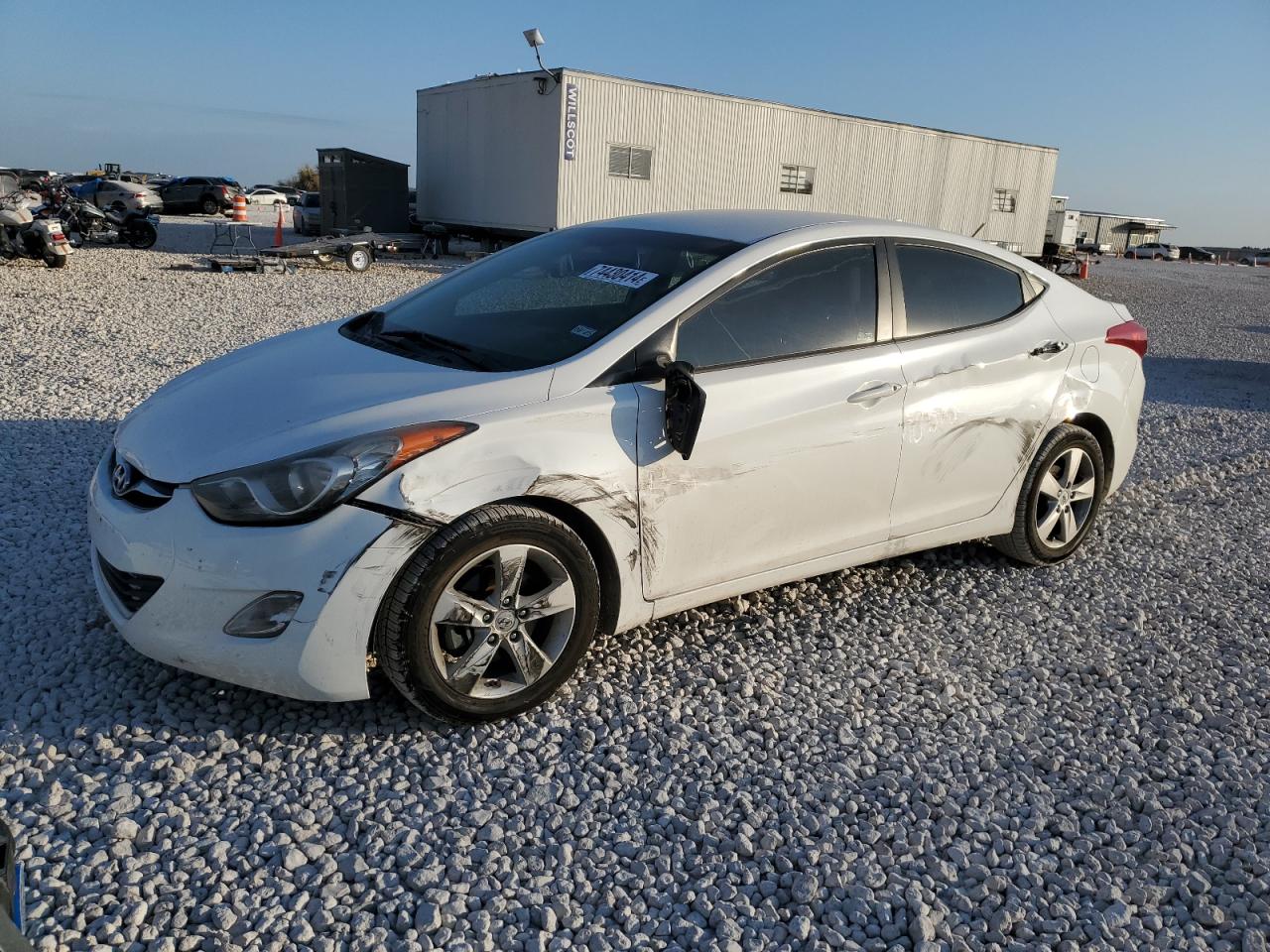 VIN 5NPDH4AE5DH204104 2013 HYUNDAI ELANTRA no.1