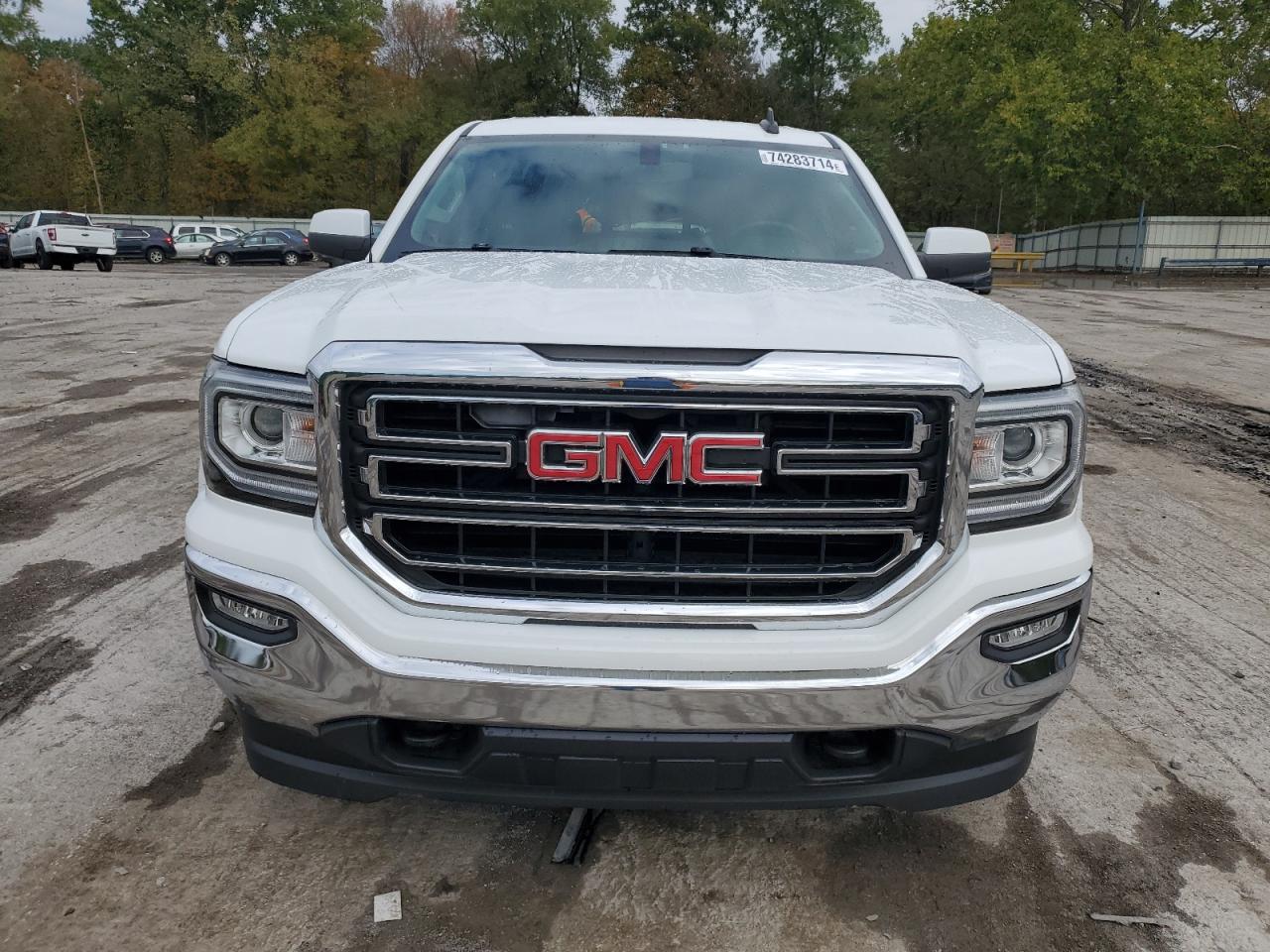2017 GMC Sierra - Image 5