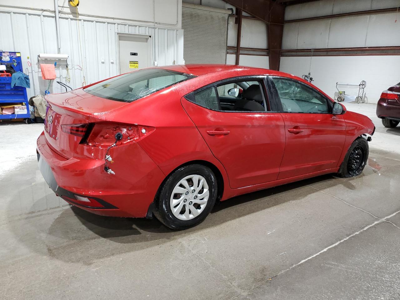 2020 Hyundai Elantra - Image 3