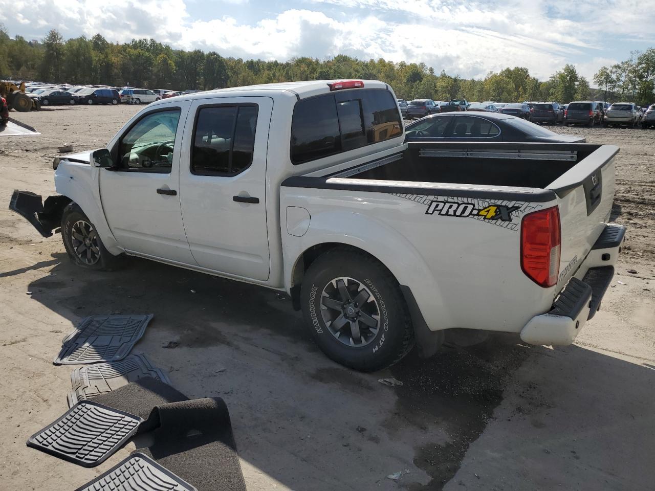 2019 Nissan Navara (Frontier) - Image 2