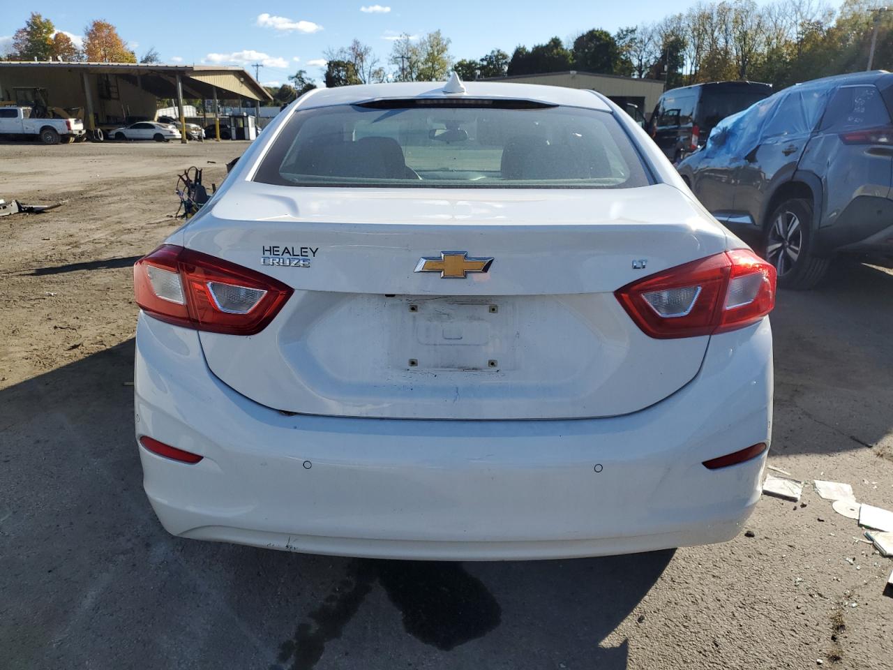 1G1BE5SMXH7125736 2017 Chevrolet Cruze Lt