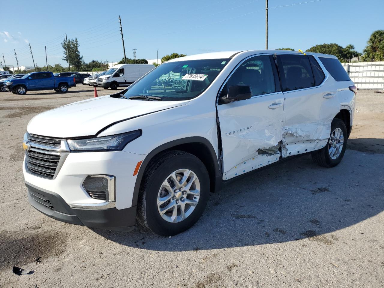2022 Chevrolet Traverse - Image 1