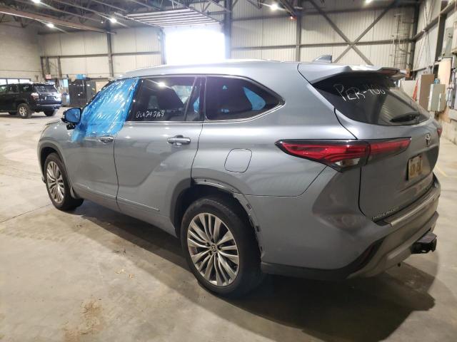 2022 TOYOTA HIGHLANDER PLATINUM