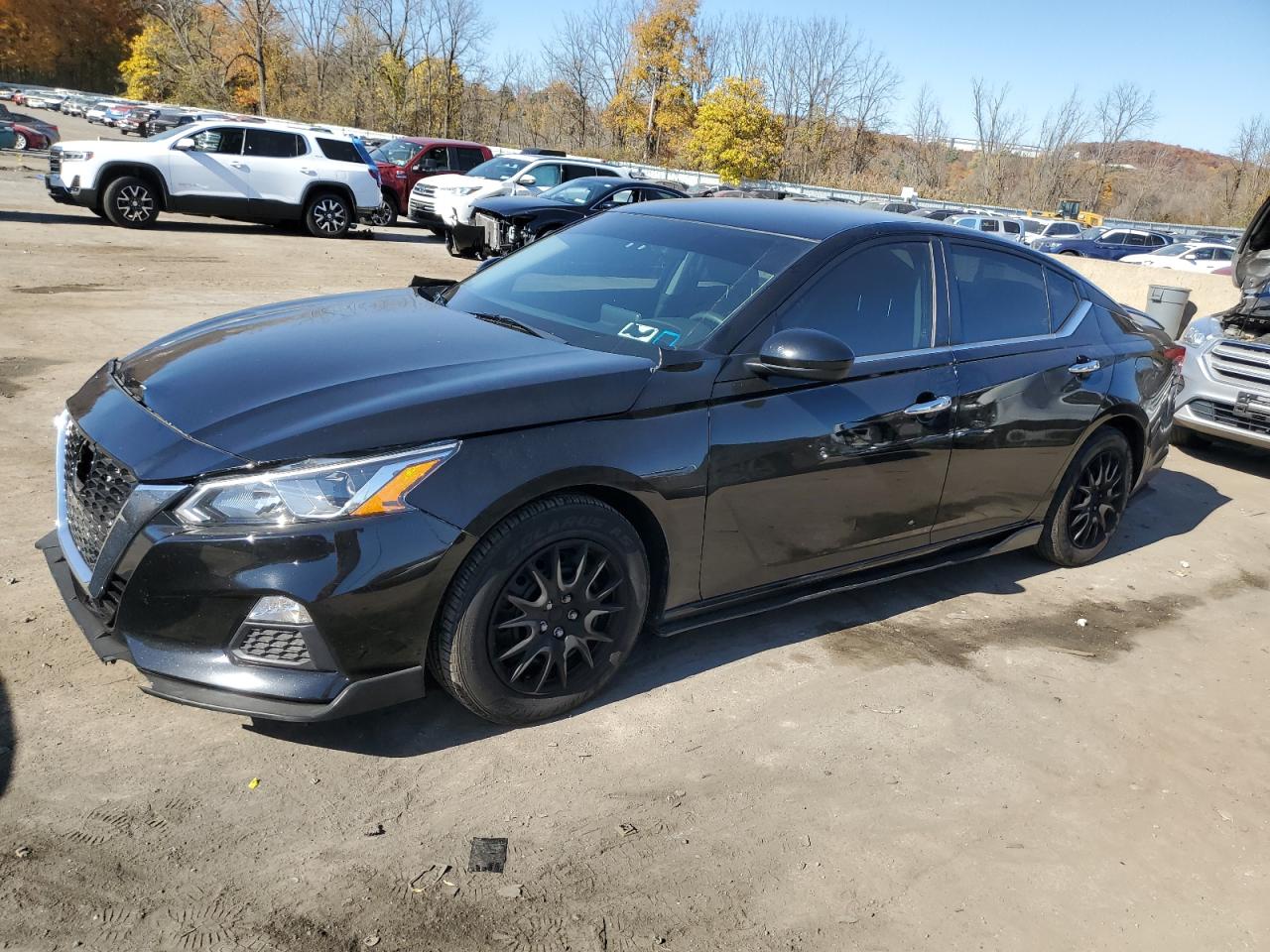 2020 Nissan Altima - Image 1