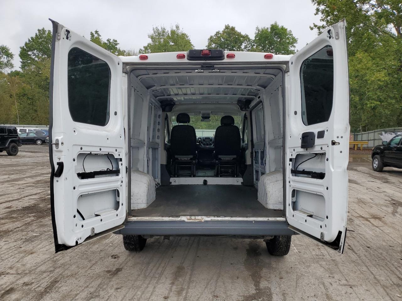 2018 Ram Promaster 1500 1500 Standard VIN: 3C6TRVAGXJE105835 Lot: 73978514