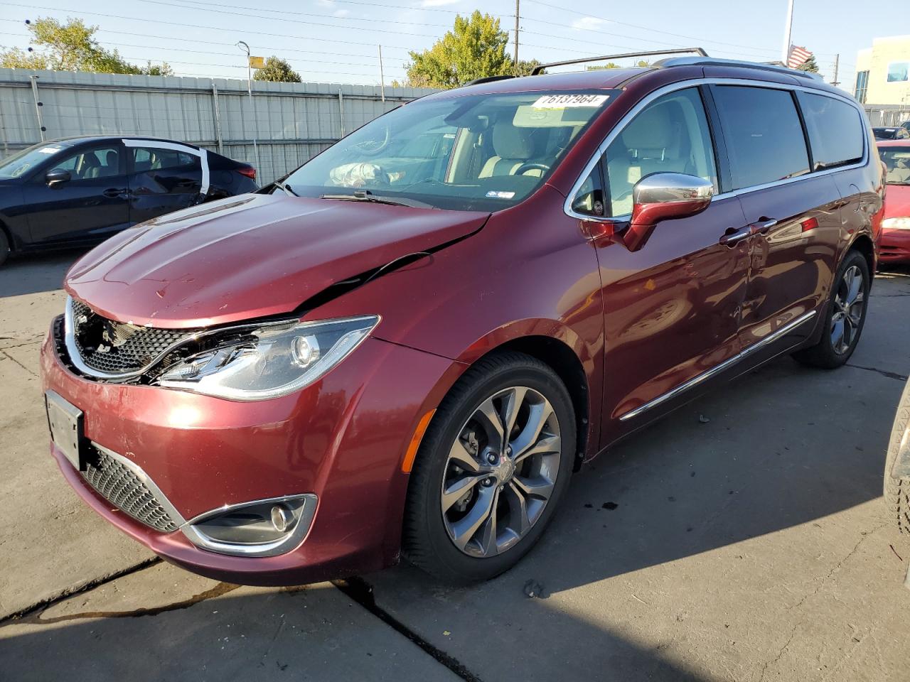 2018 Chrysler Pacifica Limited for Sale in Littleton, CO - Front End