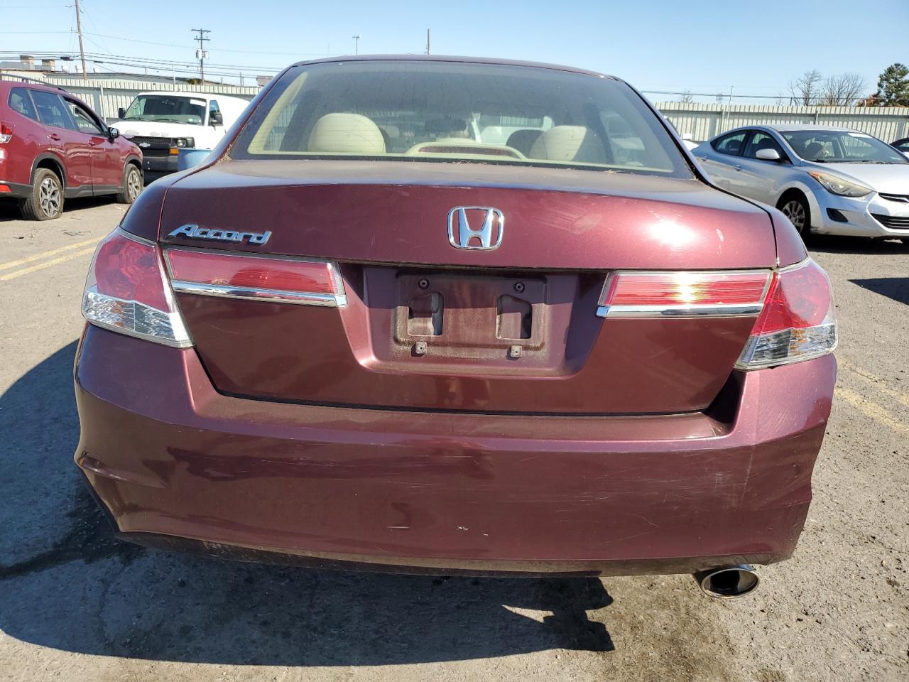 1HGCP2F42BA057880 2011 Honda Accord Lxp