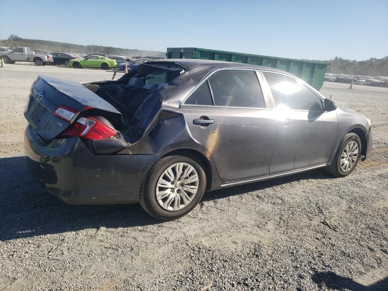 2014 Toyota Camry - Image 3