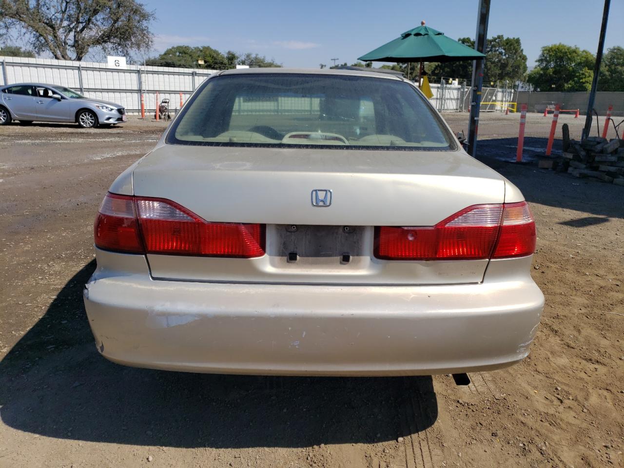 JHMCG5673YC013246 2000 Honda Accord Se