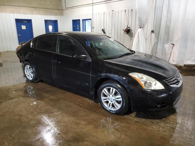 Sedans NISSAN ALTIMA 2012 Czarny