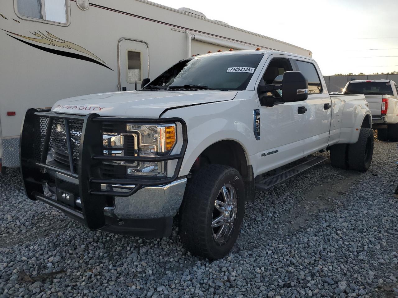 1FT8W3DT7HEF30021 2017 FORD F350 - Image 1