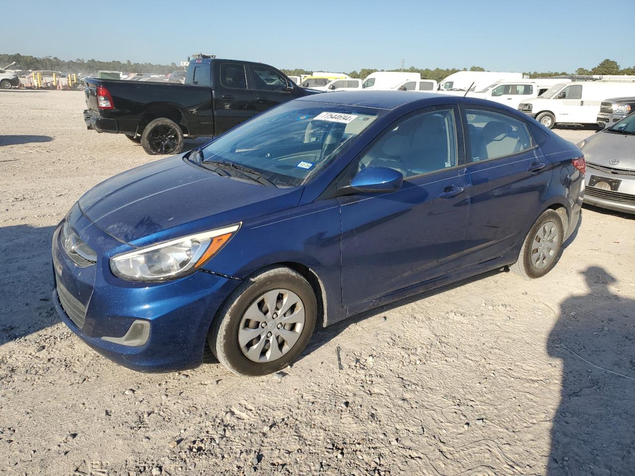 KMHCT4AE0GU982388 2016 HYUNDAI ACCENT - Image 1