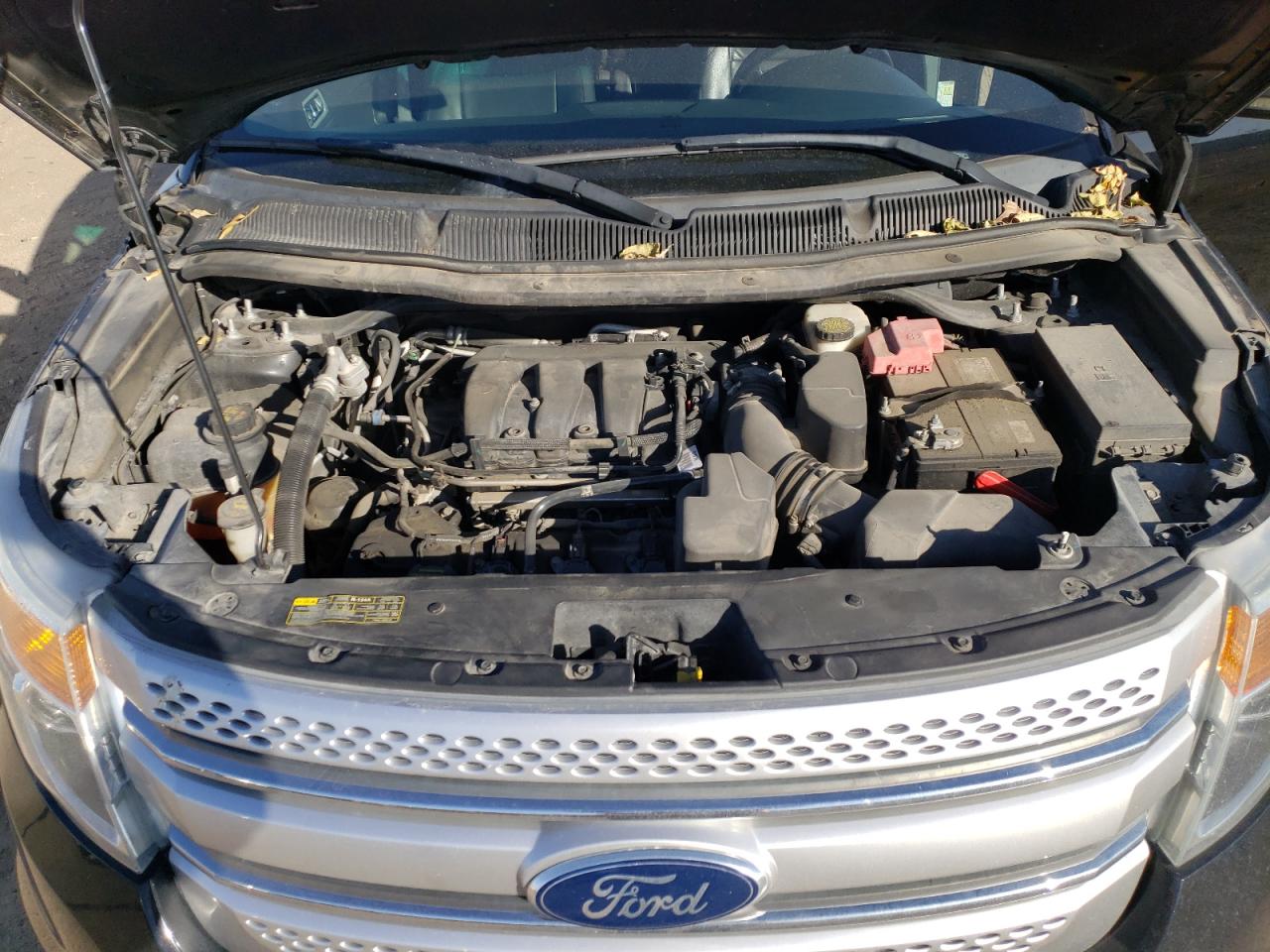 2012 Ford Explorer - Image 14