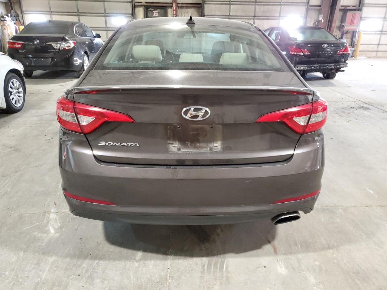 2015 Hyundai Sonata Se VIN: 5NPE24AF1FH190302 Lot: 75818694