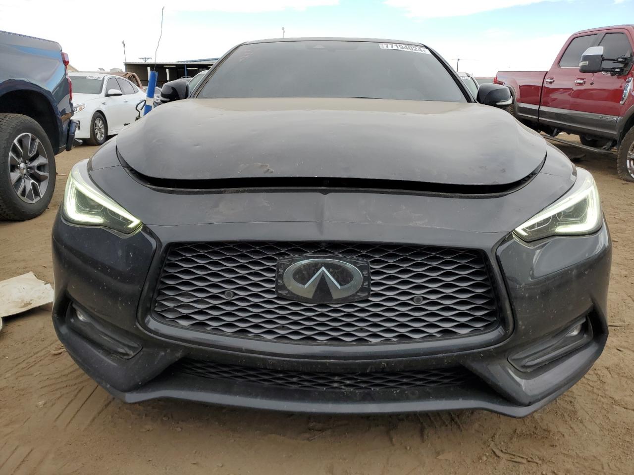 2017 Infiniti Q60 - Image 5