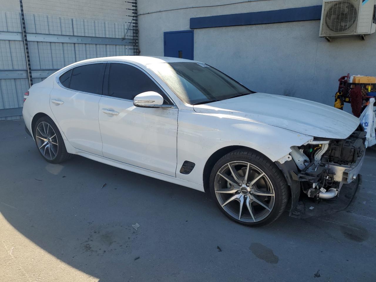 2023 Genesis G70 - Image 4