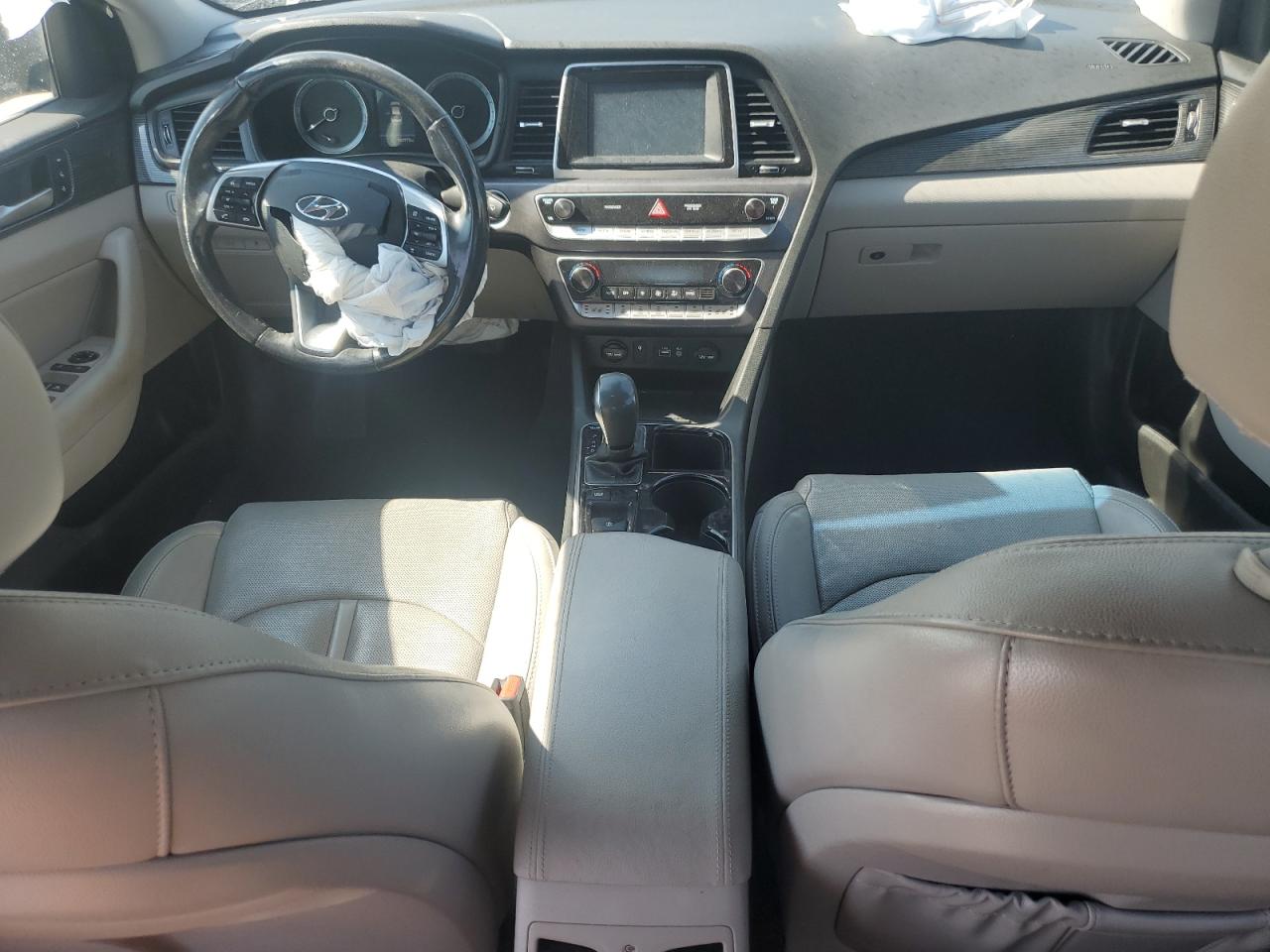 2019 Hyundai Sonata - Image 8