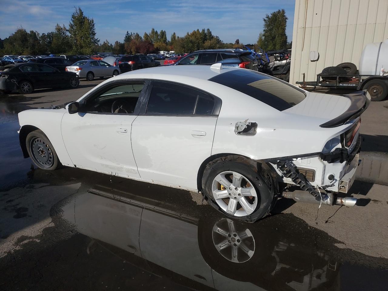 VIN 2C3CDXHG1KH740459 2019 DODGE CHARGER no.2