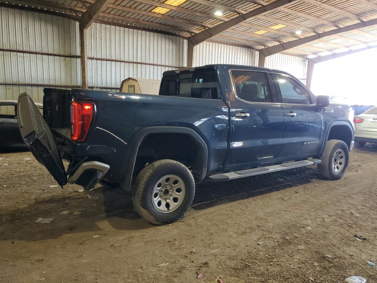 2019 GMC Sierra - Image 3
